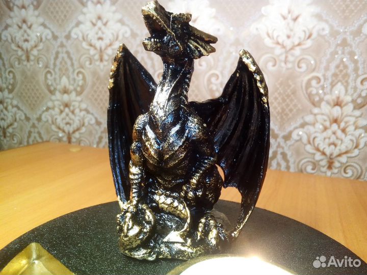 Статуэтка Дракон
