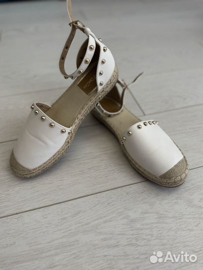 Эспадрильи 39