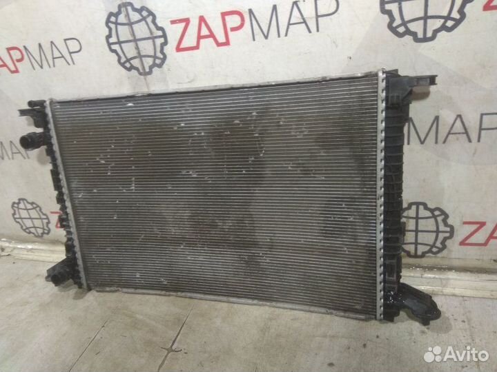 Радиатор охлаждения Audi Q7 4M 2015-Нв