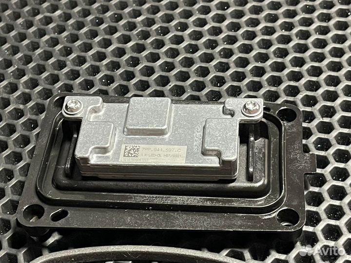 Блоки питания для LED в фару jetta оригинал