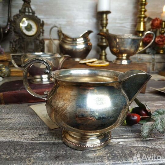 Антиквариат из Европы. Соусник/сливочник/молочник