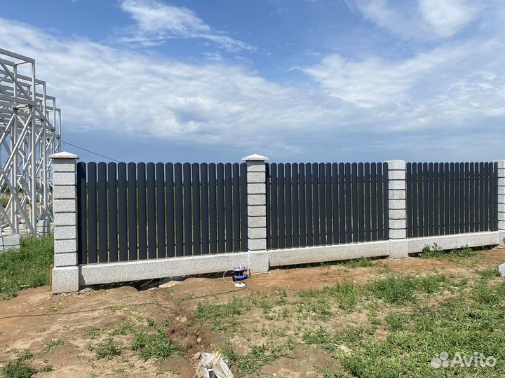 Блоки для забора серые