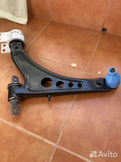 Рычаг передний chevrolet malibu 9