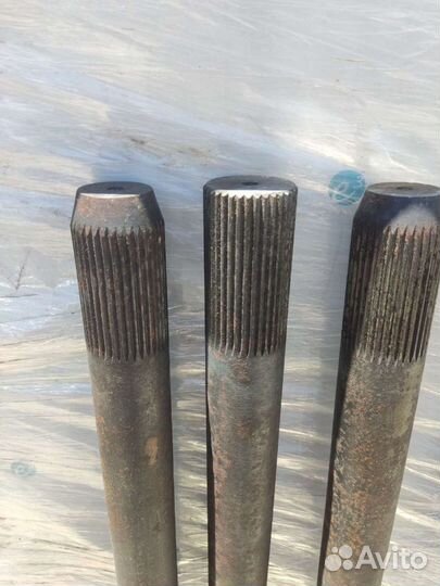 Полуось ведущего моста dana