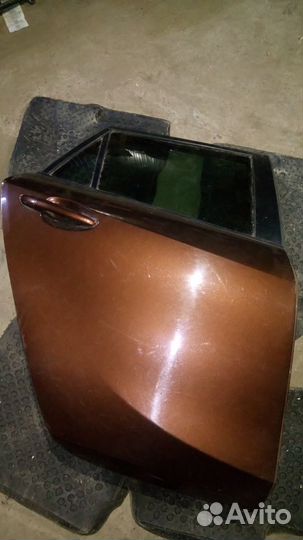 Дверь задняя правая Mazda 3 BL Хэтчбек
