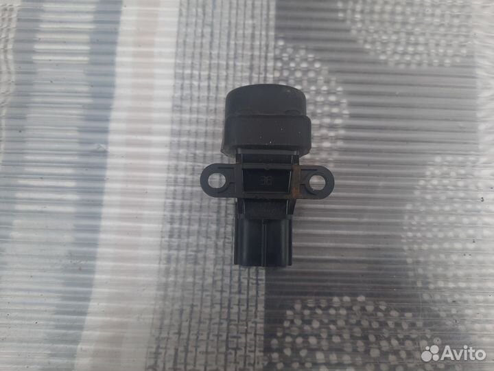 Кнопка отсечки бензонасоса хонда цивик 8