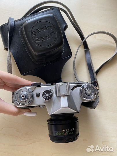 Пленочный фотоаппарат зенит-Е
