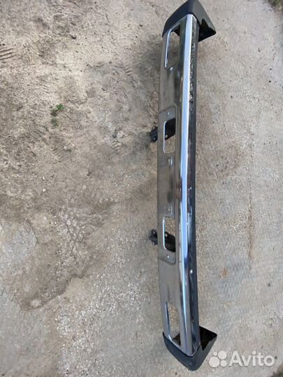 Передний бампер для Toyota 4Runner