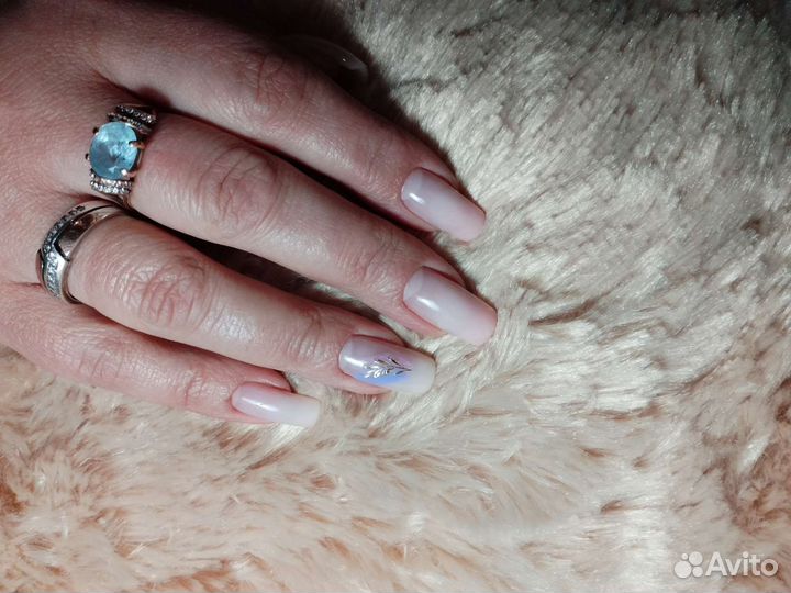 Мастер маникюра