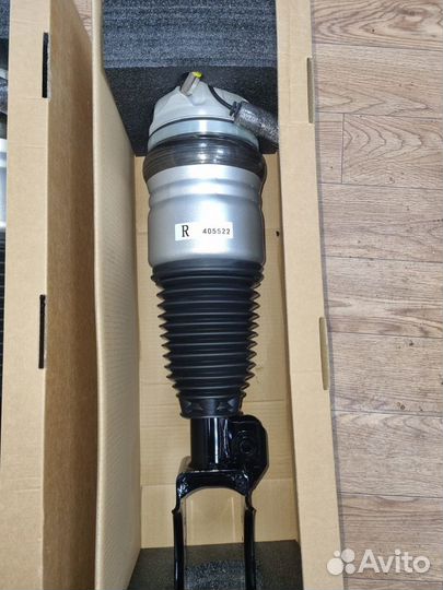 Передняя пневмостойка VW Touareg Porsche Cayenne