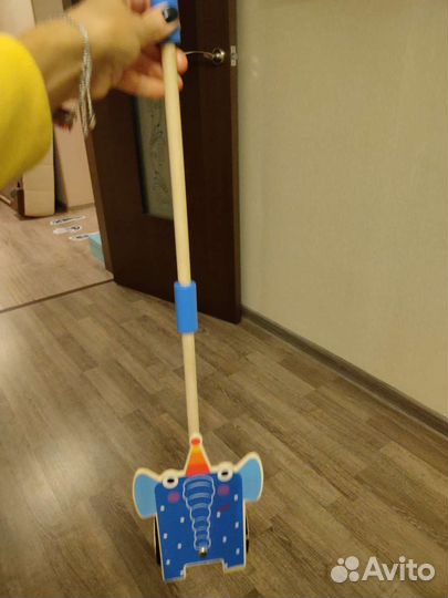 Детская каталка в идеальном состоянии