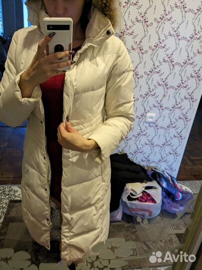 Продам весенний пуховик бу