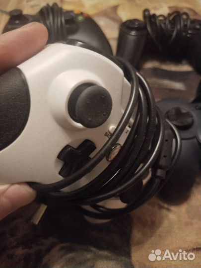 Джостики 2шт. На комп и на хбокс 360 цена за всё