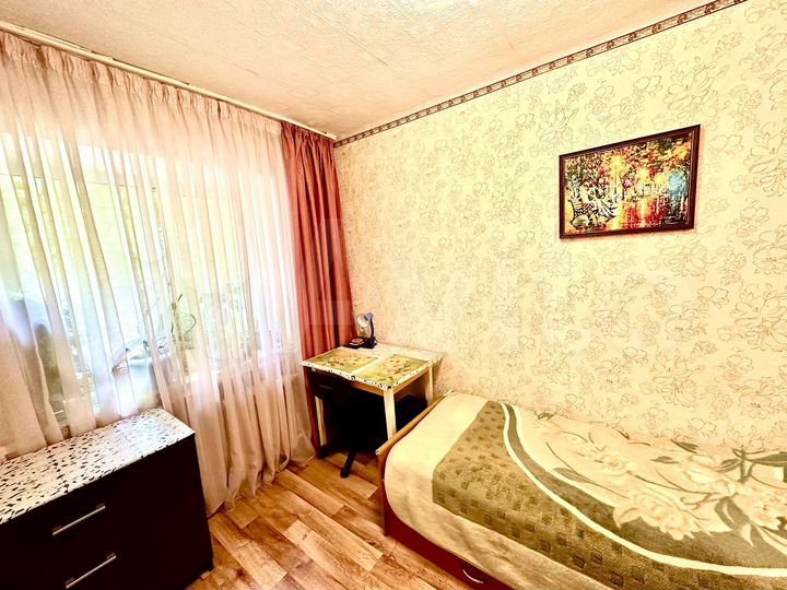 Комната 9,4 м² в 5-к., 3/5 эт.