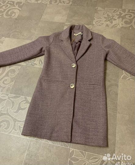 Пальто на девочку