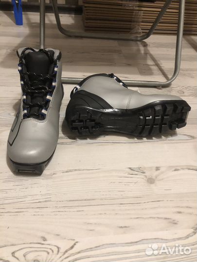 Продаю лыжи беговые