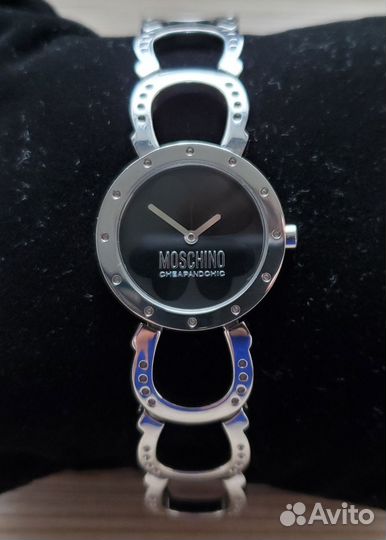 Часы наручные женские Moschino и Just Cavalli