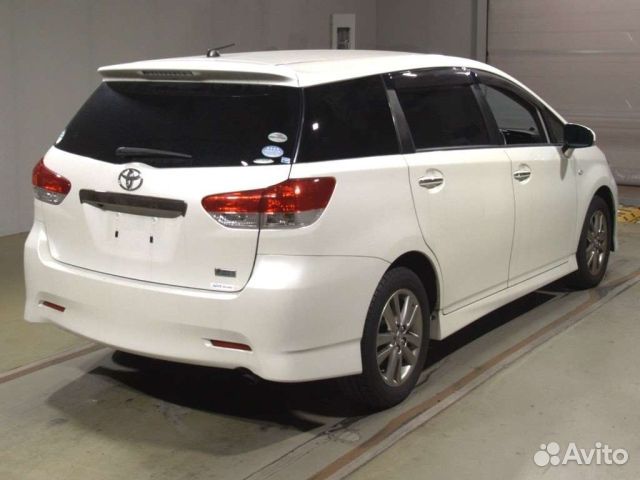 Toyota Wish 1.8 CVT, 2012, 60 000 км