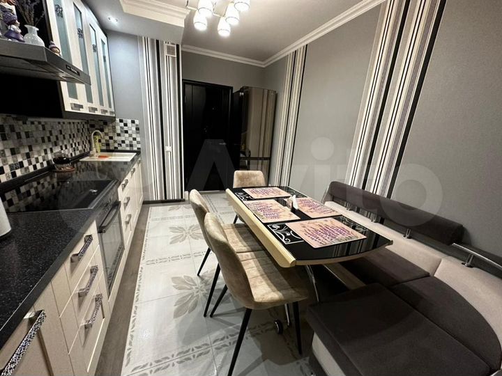 3-к. квартира, 82 м², 7/9 эт.