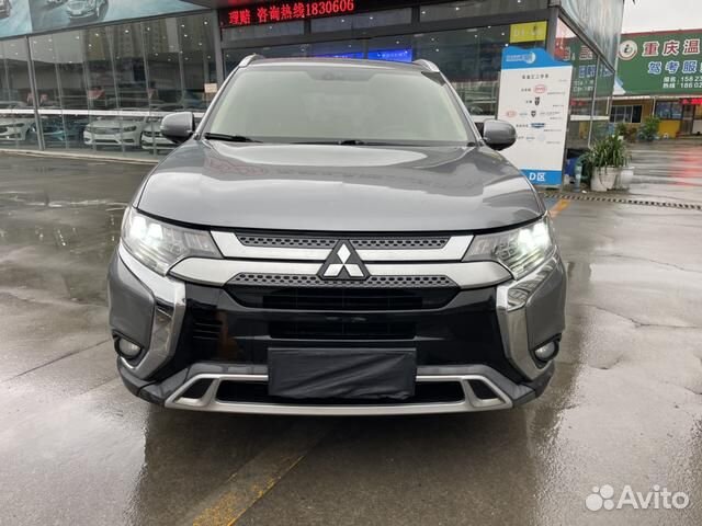 Mitsubishi Outlander 2.4 CVT, 2019, 83 300 км