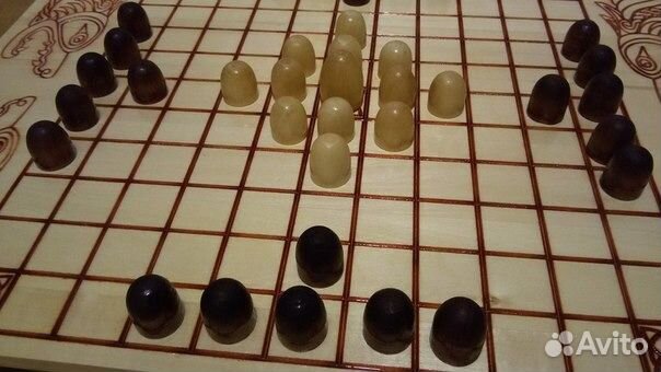 Славянские (скандинавские) шахматы Хнефатафл (Тав