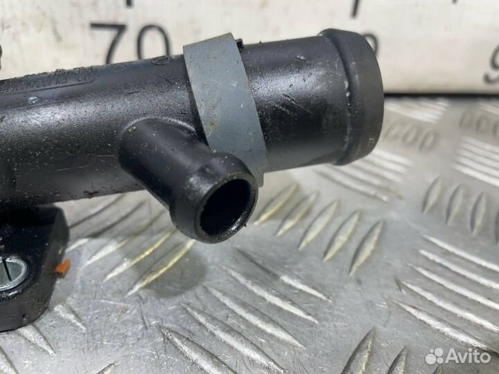 Б/У Фланец двигателя системы охлаждения#001