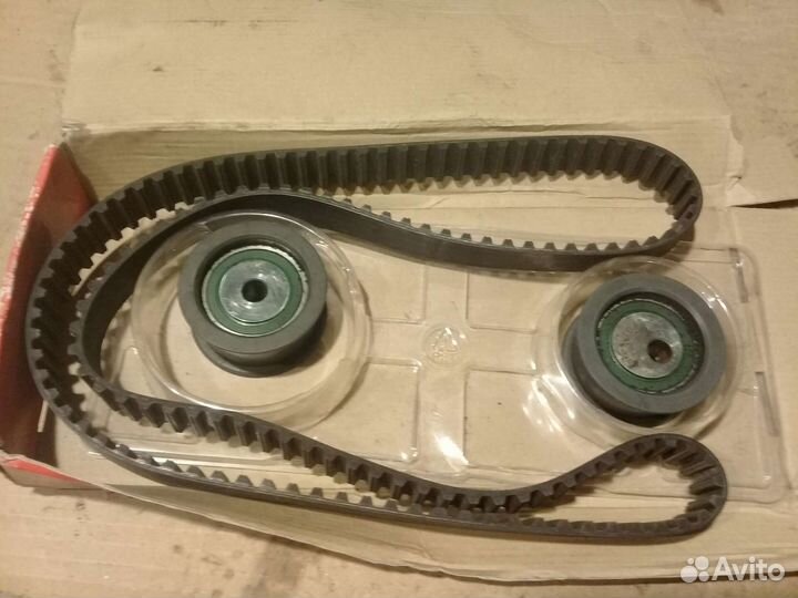 Комплект ремня грм 16 клап. ваз 2110 Gates K015539