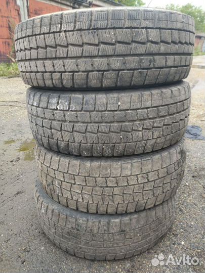 Dunlop Winter Maxx 215/60 R16 99T