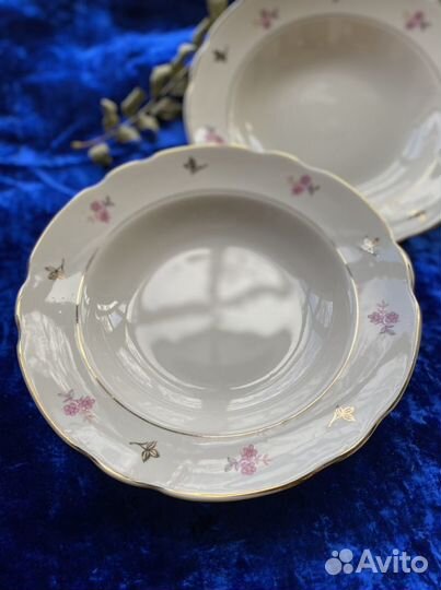 Тарелки большие 2 шт