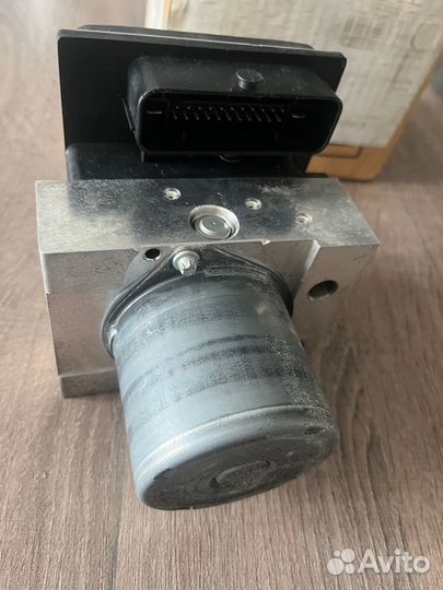 Блок ABS Volkswagen Crafter 2E0 959 711