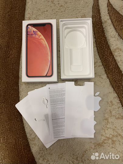 Коробки от смартфонов