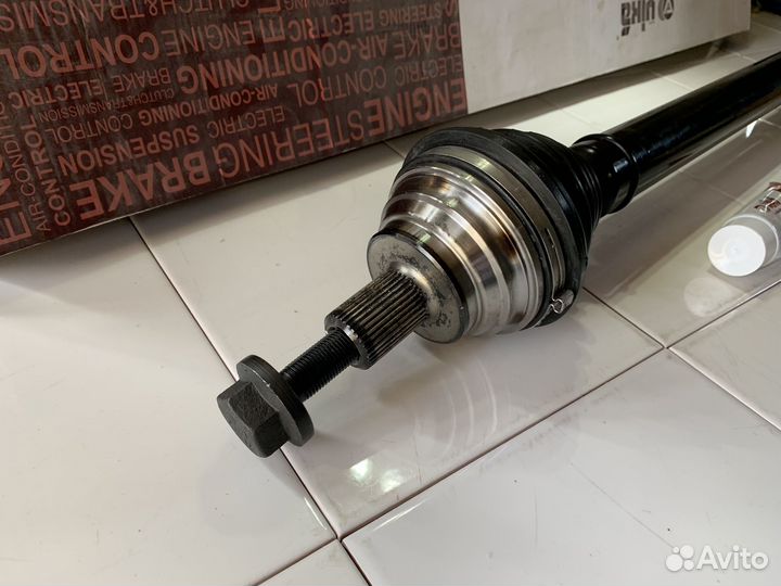 Привод VW Golf Jetta Octavia A5 Audi A3 правый