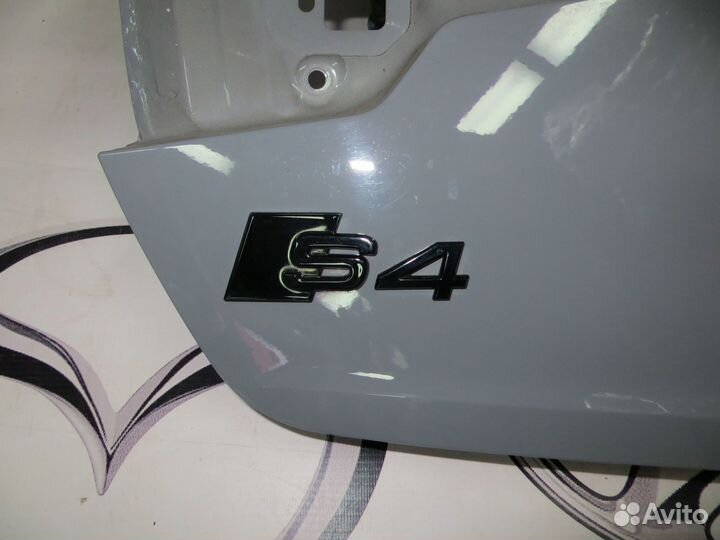 Крышка дверь багажника Audi A4S B9