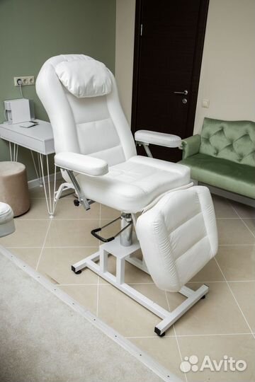 Кушетка на гидравлике