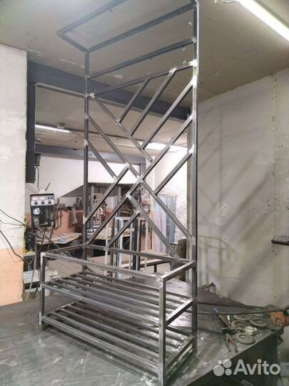 Металлические каркасы лофт/Подстолье металл