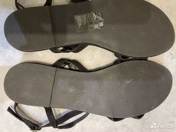 Шлепанцы женские