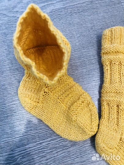 Комплект варежки и носки для новорожденного