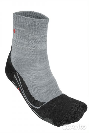 Короткие мужские треккинговые носки Falke TK2 Expl