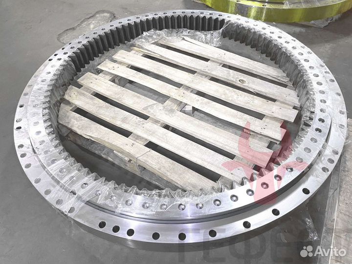 Опорно-поворотный круг CAT 227-6052