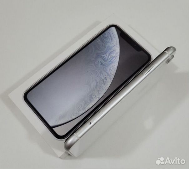 iPhone Xr, 64 ГБ