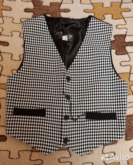 Жилет на 5-6 лет