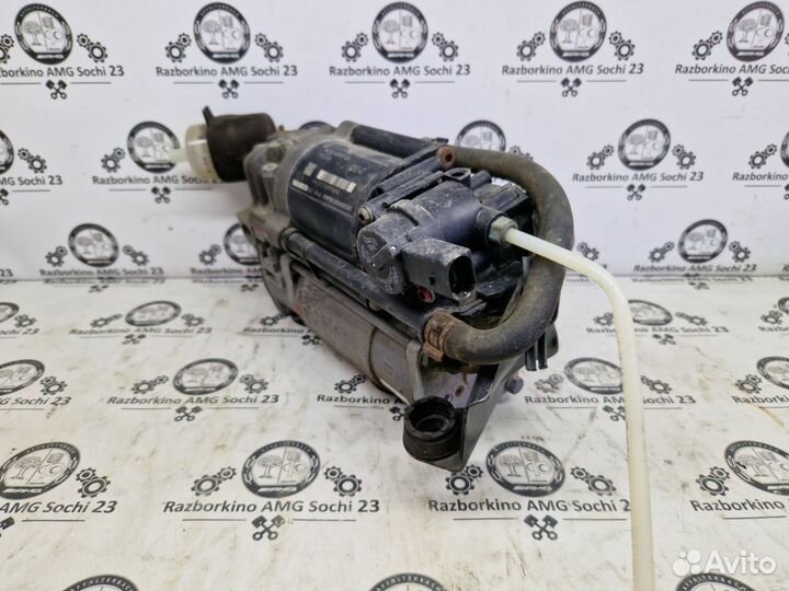 Компрессор пневмоподвески Mercedes W212 W218