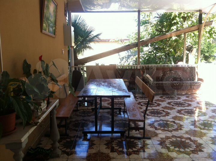 Дом 420 м² на участке 8 сот.