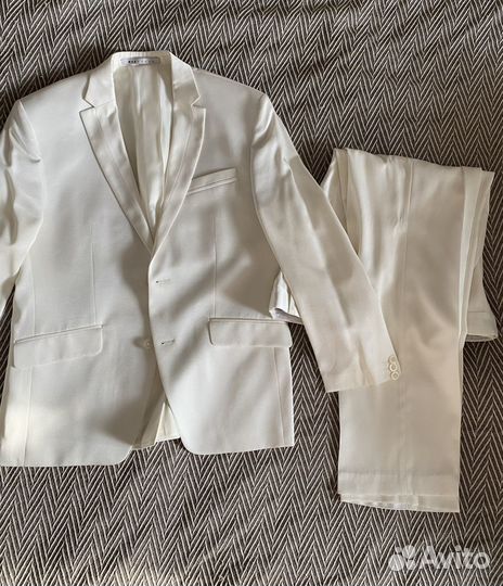 Мужской костюм двойка (пиджак+брюки), белый цвет