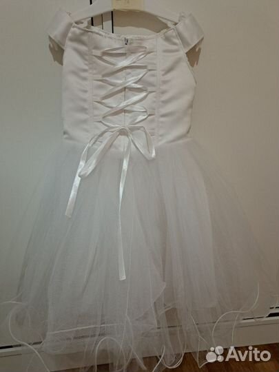 Нарядное платье для девочки