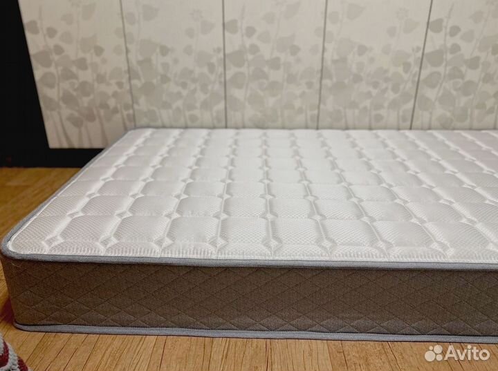 Матрас новый жёсткий