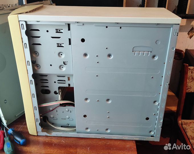 Корпус компьютерный Midi tower inwin и noname