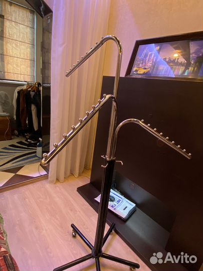 Вешалка напольная