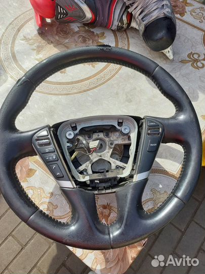 Руль от nissan teana