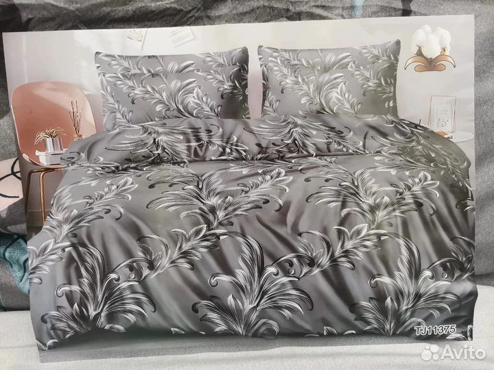 Комплект одеяло, две подушки, простынь
